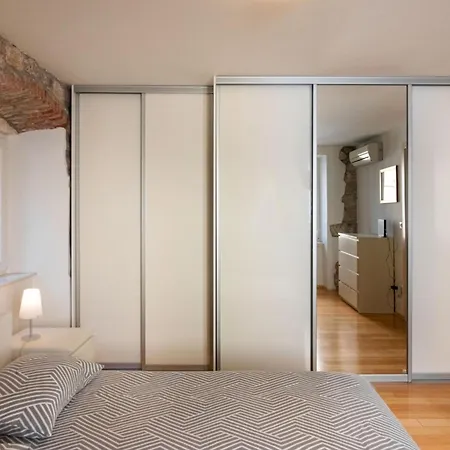 Apartment Duplex With Terrace In The Centar
