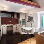 Duplex With Terrace In The Centar *