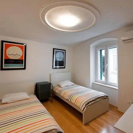 Duplex With Terrace In The Centar アパート *