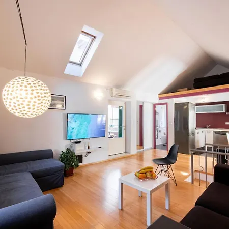 Duplex With Terrace In The Centar アパート *