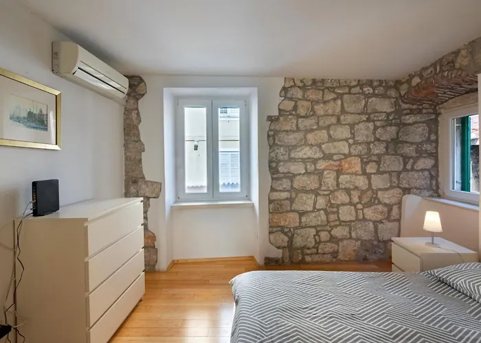 Duplex With Terrace In The Centar * Split