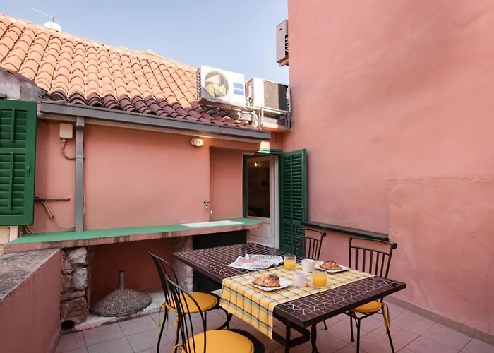 Apartmán Duplex With Terrace In The Centar